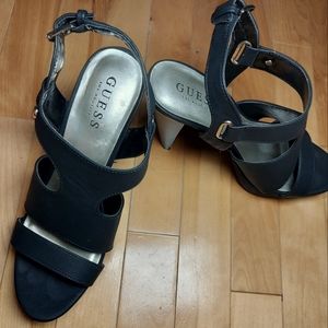 Guess | Black sandle heel- size 8